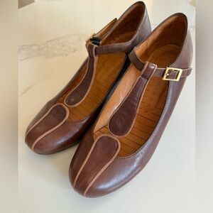 Chie Mihara Brown Leather T-Strap Heels